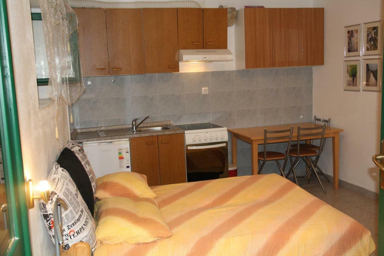 City Coast Apartments Шибеник Экстерьер фото